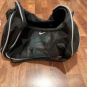 Nike Michigan State Duffel Bag Mens Gym Travel Bag Green and black
